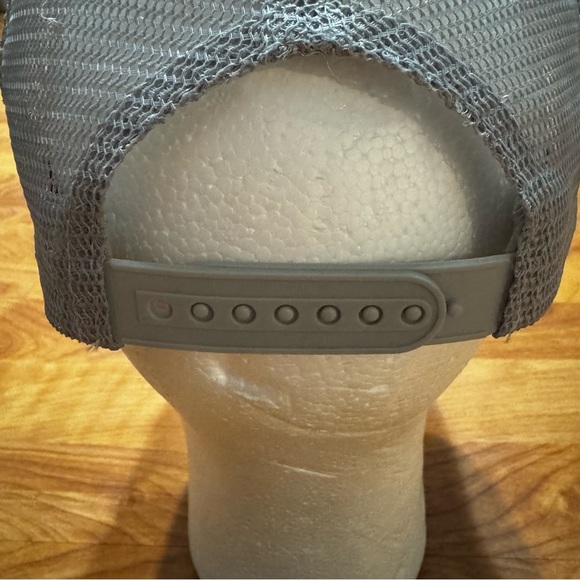 Spirit Halloween Hawk Tuah (Haliey Welch) Trucker Grey Snapback Hat OSFM - Picture 7 of 11